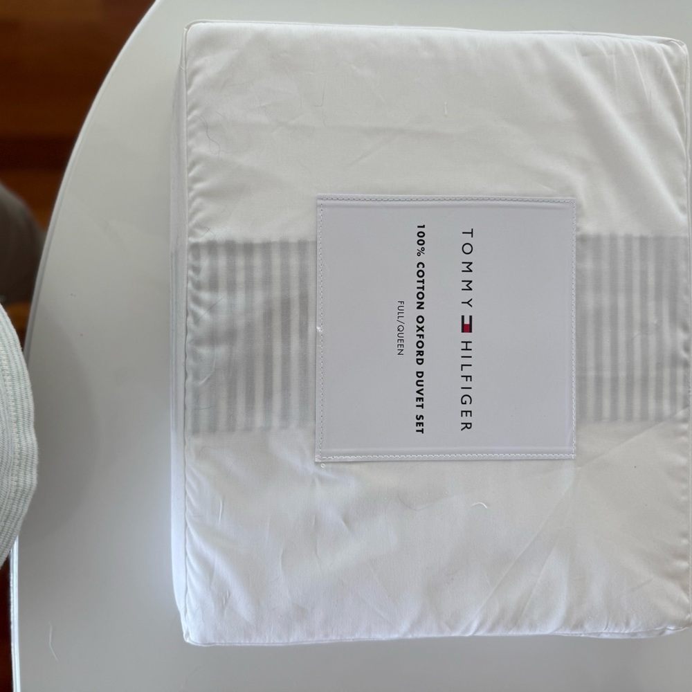 Tommy Hilfiger Striped White Duvet Set